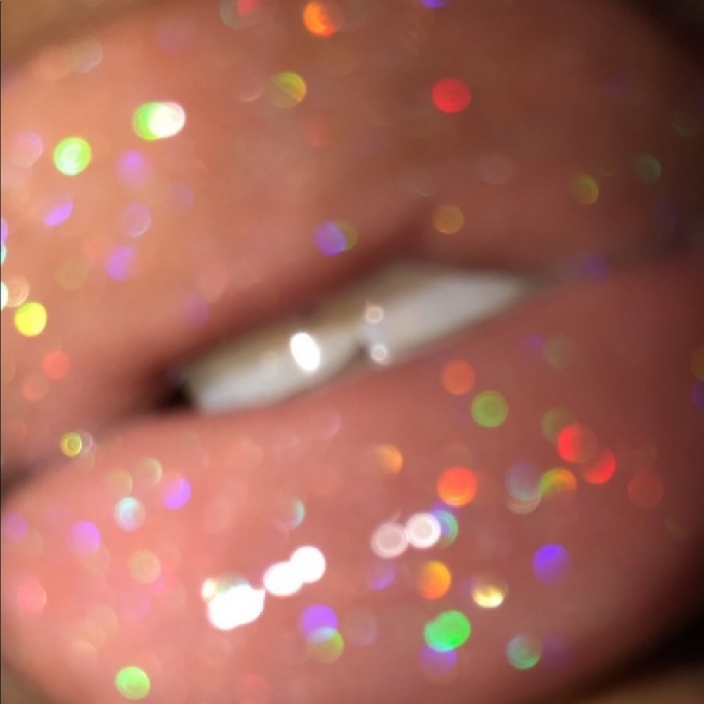 Clear Lip Gloss